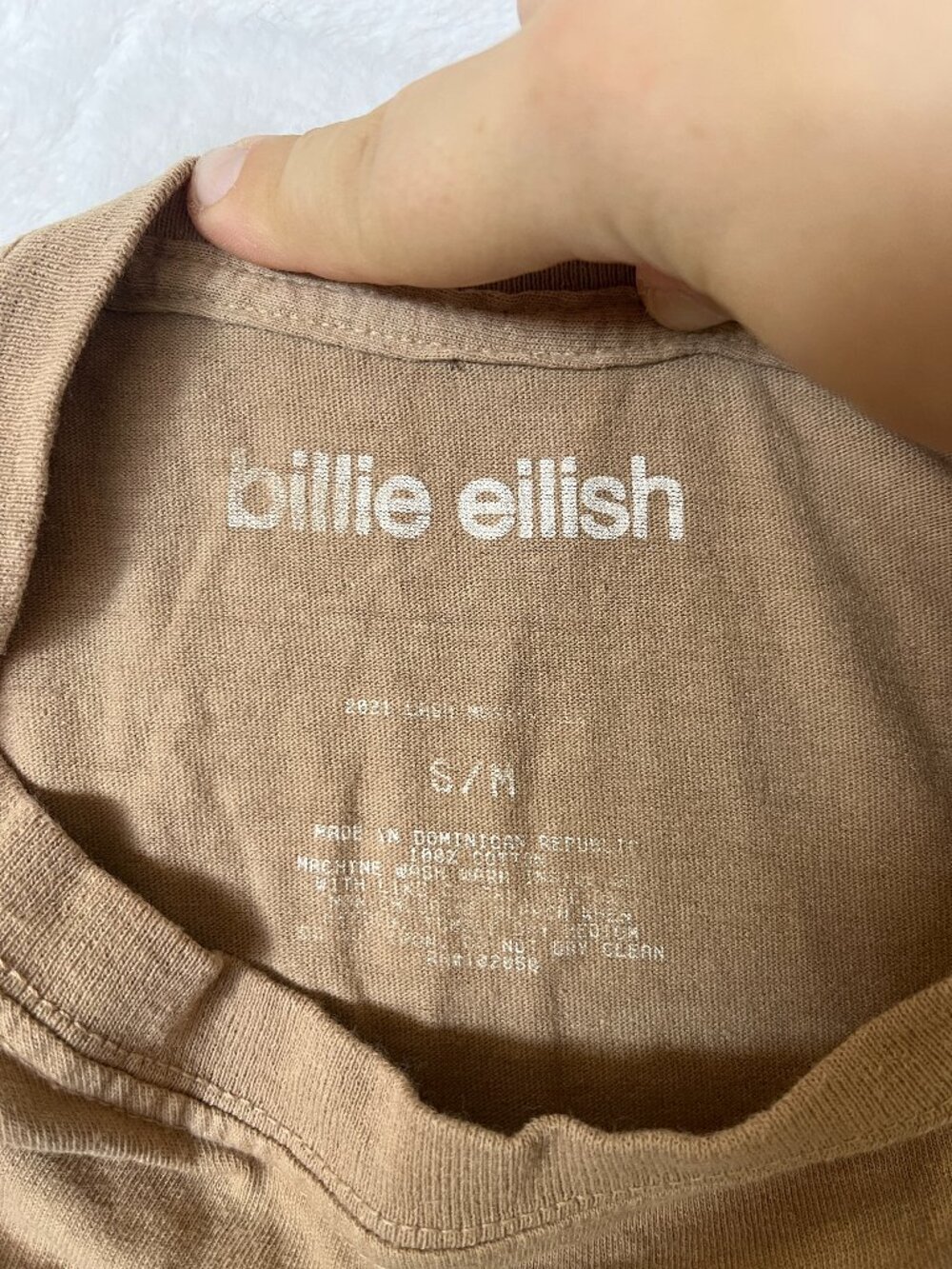 Billie Eilish Happier Than Ever Tour Merch sz S/M Oversized Urban Outfitters Tan - Picture 4 of 8